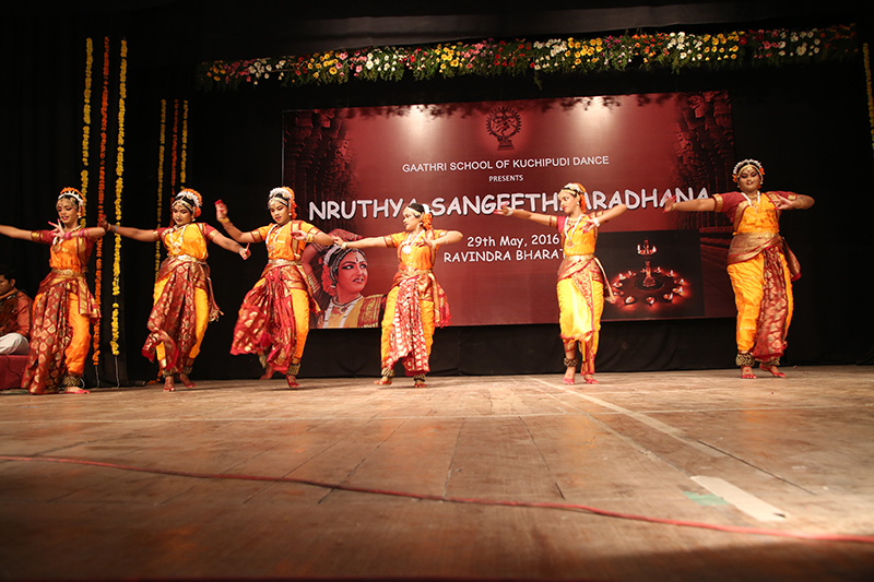 Kuchipudi Dance
